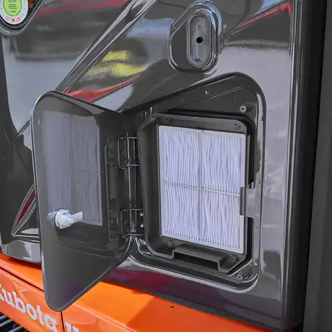 HUTTER Kubota U145-V, Raupenbagger mittlere Gewichtsklasse, mit Löffel, 14.6 Tonnen Gewicht, Motorleistung 106.7 PS, Kompaktbagger, automatische Betankungsanlage, mit Trackingsystem, Klimaanlage, Lastbruchsicherung, Diebstahlsicherung, Load-Sensing-Hydrauliksystem, Grabtiefe 6 m, Luxuskabine mit Komfortsitz