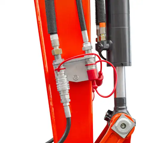 Mini pelle HUTTER Kubota u27, poids toit 2565 kg, puissance du moteur 21.2 CV, aved godetm, Balancier long de série, Déport arrière nul, Instruments de bord digitaux, Système antivol, Siège semi suspendu réglable, Avec commande proportionelle, auto-shift