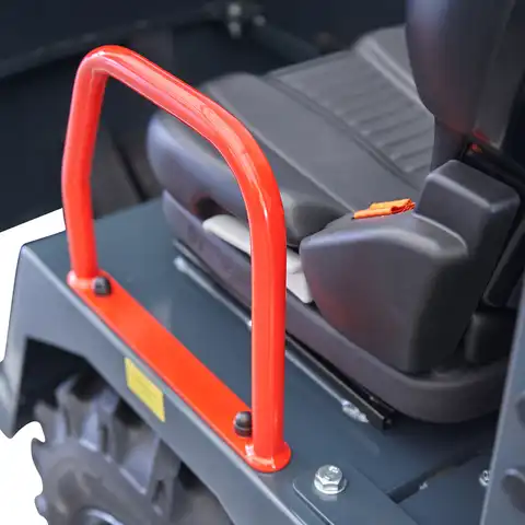 Elektro-Raddumper HD150E, 1500 kg Nutzlast, Bergmann, Batterielaufzeit 4-6 Stunden, robustes Knick-Pendel-Gelenk, hohe Steigfähigkeit, Ladevolumen gehäuft 0.85 Kubikmeter, Fahrgeschwindigkeit 18 km/h, Ausschütthöhe 61 cm