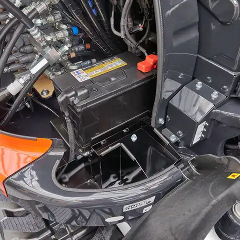 HUTTER Kubota KX060, Raupenbagger mittlere Gewichtsklasse, mit Löffel, 5.6 Tonnen Gewicht, Motorleistung 47.6 PS, Kompaktbagger, geringe Geräuschemission, mit Trackingsystem, LED-Beleuchtung, grosse Glasflächen, Rückfahrkamera, beide Joysticks mit Proportionalsteuerung, intuitive Jog-Dial-Bedienung, farbiger LCD-Bildschirm, Komfortsitz, weit öffnende Wartungshauben, servicefreundlich