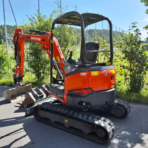 HUTTER Kubota U27-4D
