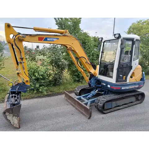 HUTTER Kubota KX121-3
