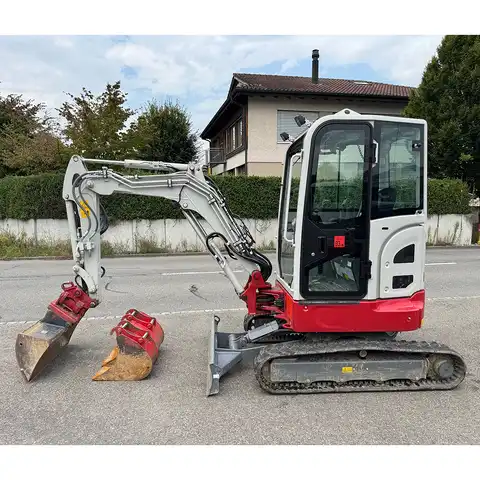 Takeuchi TB325R