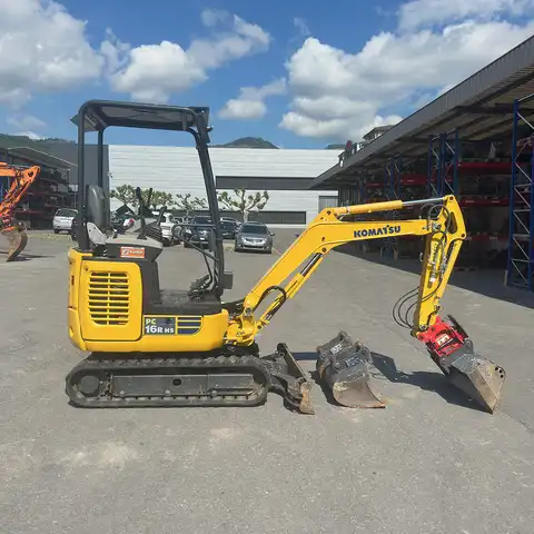 Komatsu PC16