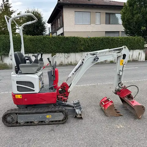 Takeuchi TB210R