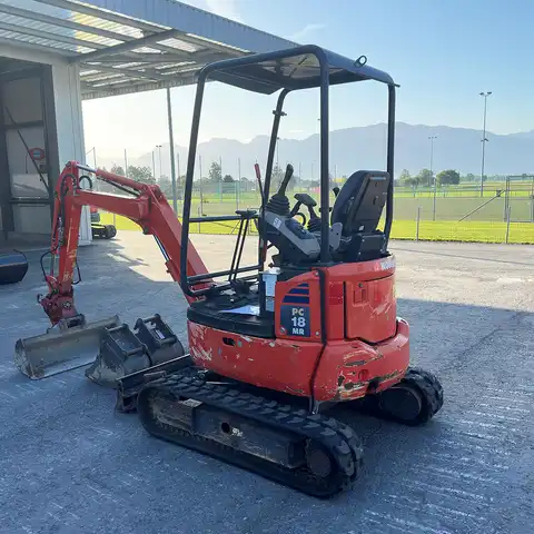 Komatsu PC18 MR-3