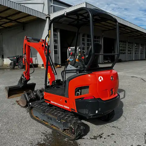 HUTTER Kubota KX019-4