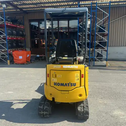 Komatsu PC16