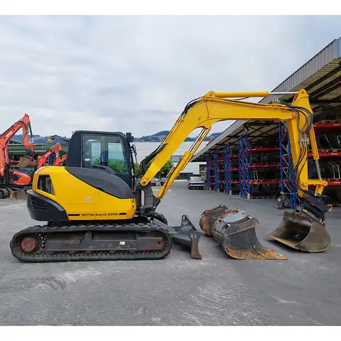 HUTTER Kubota KX080-4