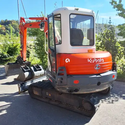 HUTTER Kubota KX121-3