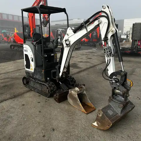 Bobcat E17Z