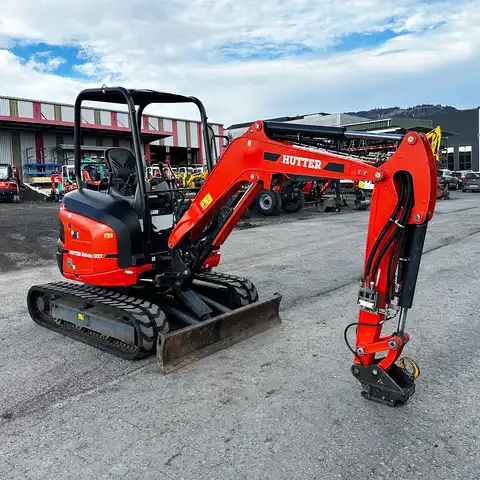 HUTTER Kubota U27-4D
