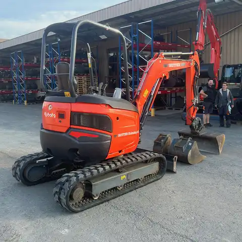 HUTTER Kubota U27-4D