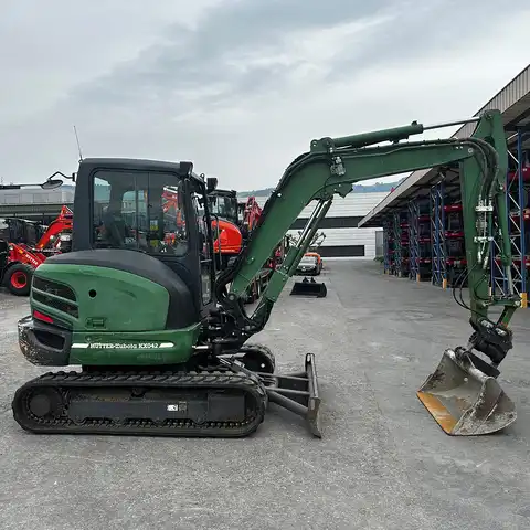 HUTTER Kubota KX042-4