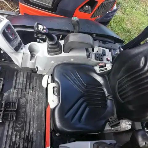 HUTTER Kubota U27-4D