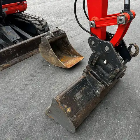 HUTTER Kubota U27-4D