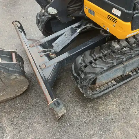 HUTTER Kubota U27-4D