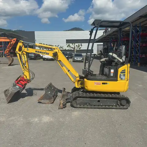 Komatsu PC16