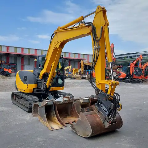 HUTTER Kubota KX080-4