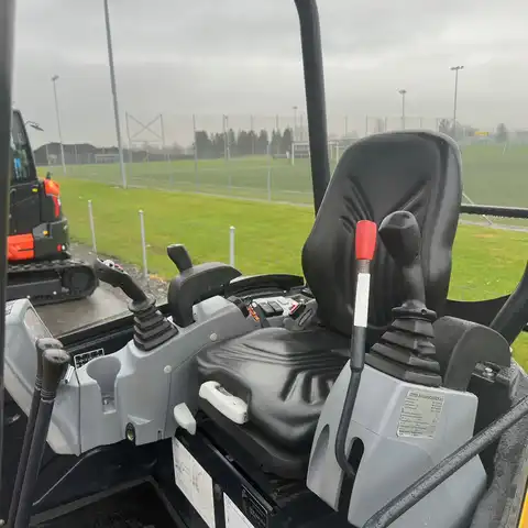 HUTTER Kubota U27-4D