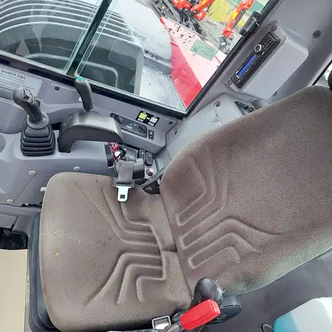 HUTTER Kubota KX080-4a