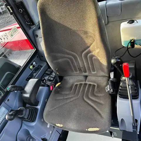 HUTTER Kubota KX080-4a