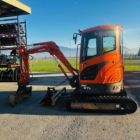 Doosan DX27 Z